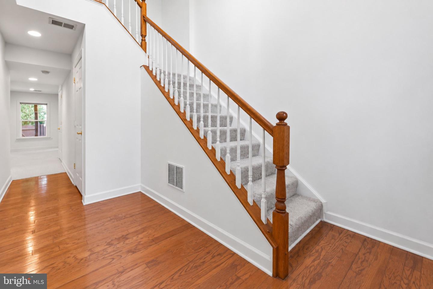 8154 Rainwater Cir Property Photo 7