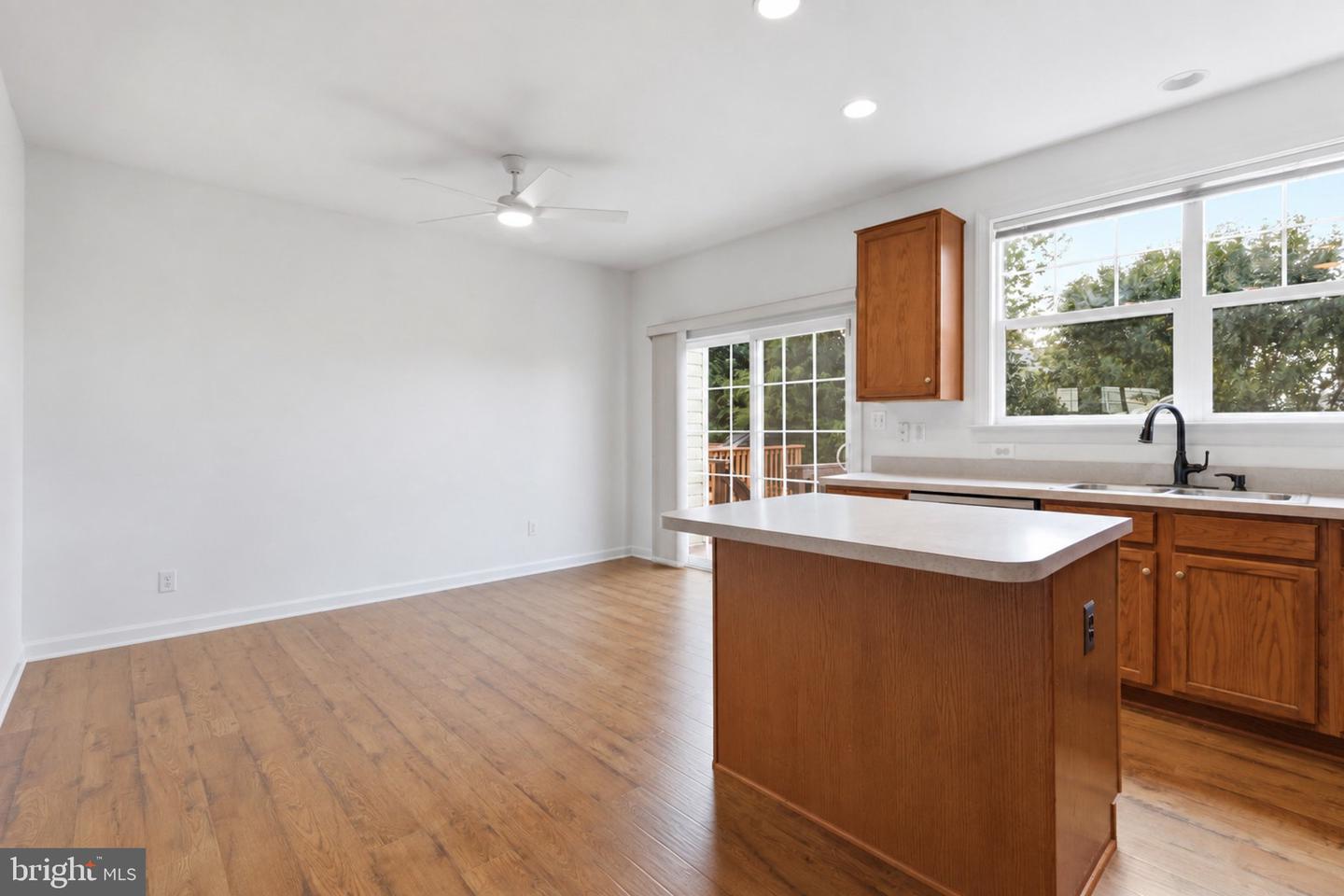 8154 Rainwater Cir Property Photo 26