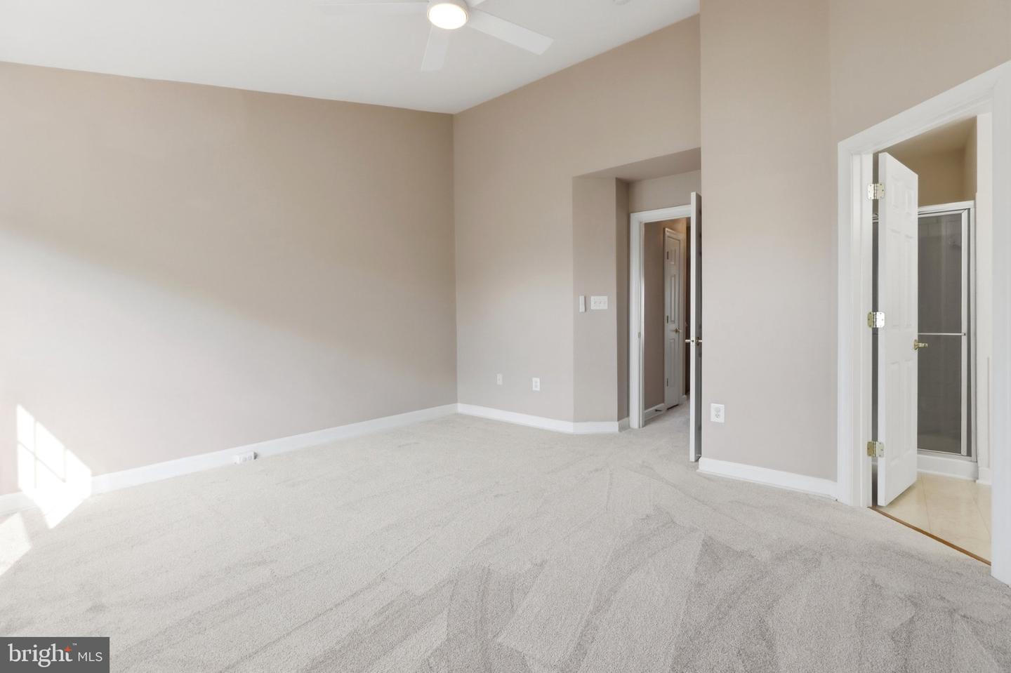 8154 Rainwater Cir Property Photo 41