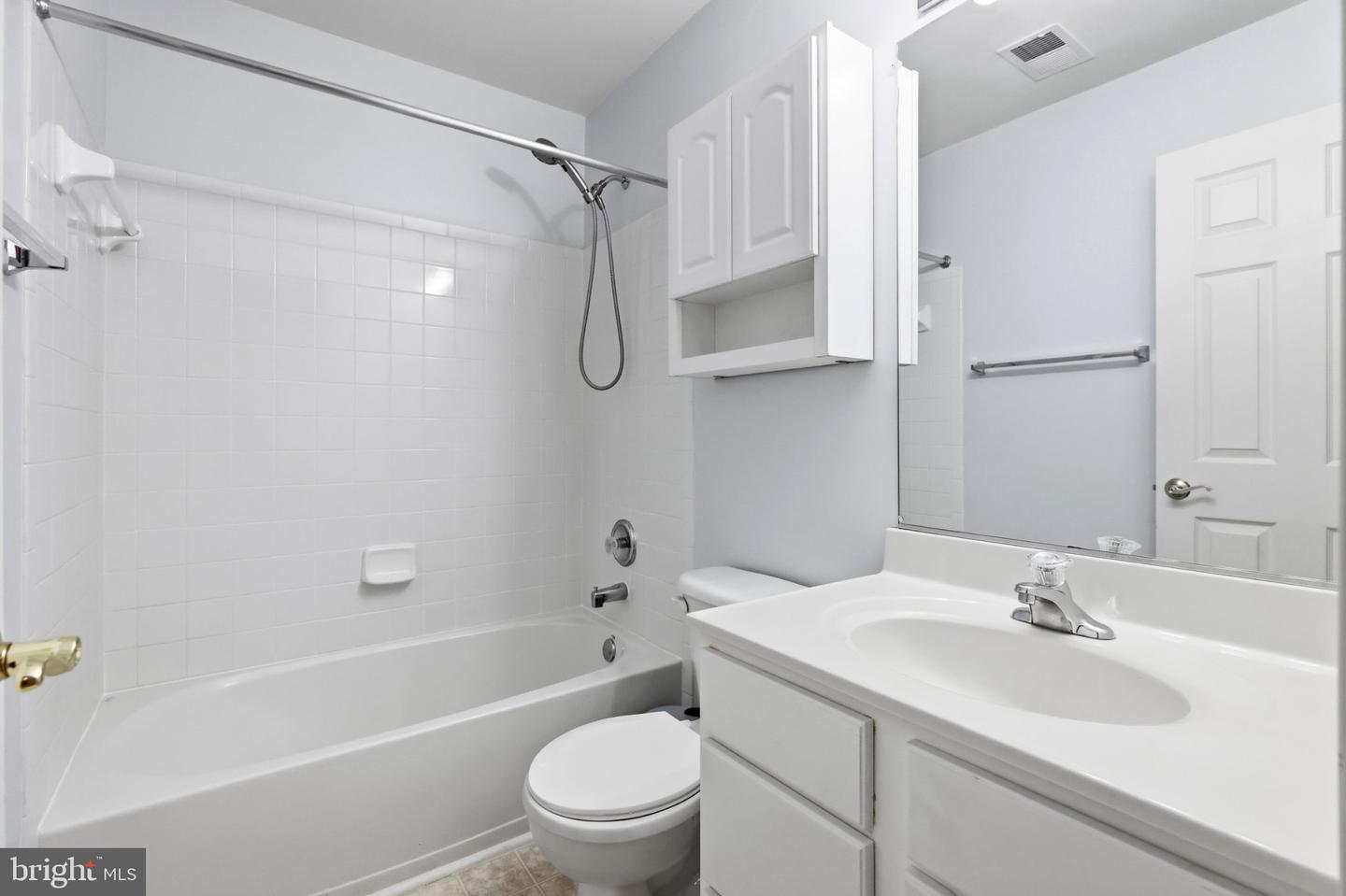 8154 Rainwater Cir Property Photo 46