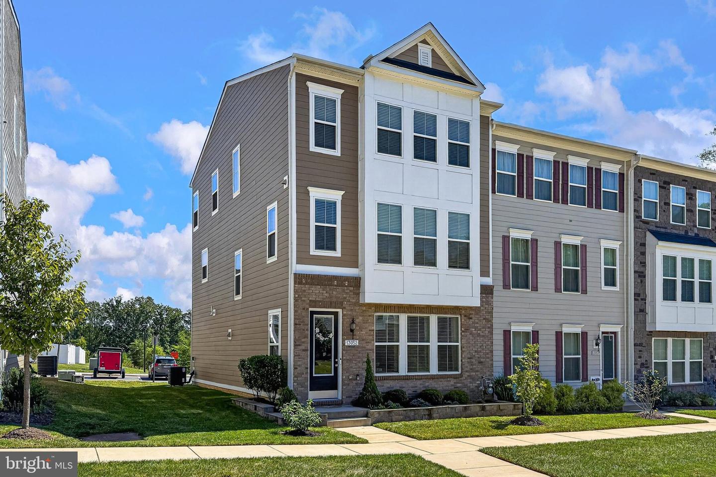 13052 Jessica Grove Pl Property Photo 1