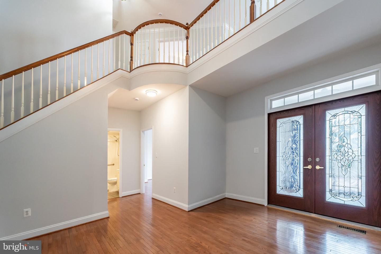 6912 Birkenhead Pl Property Photo 9