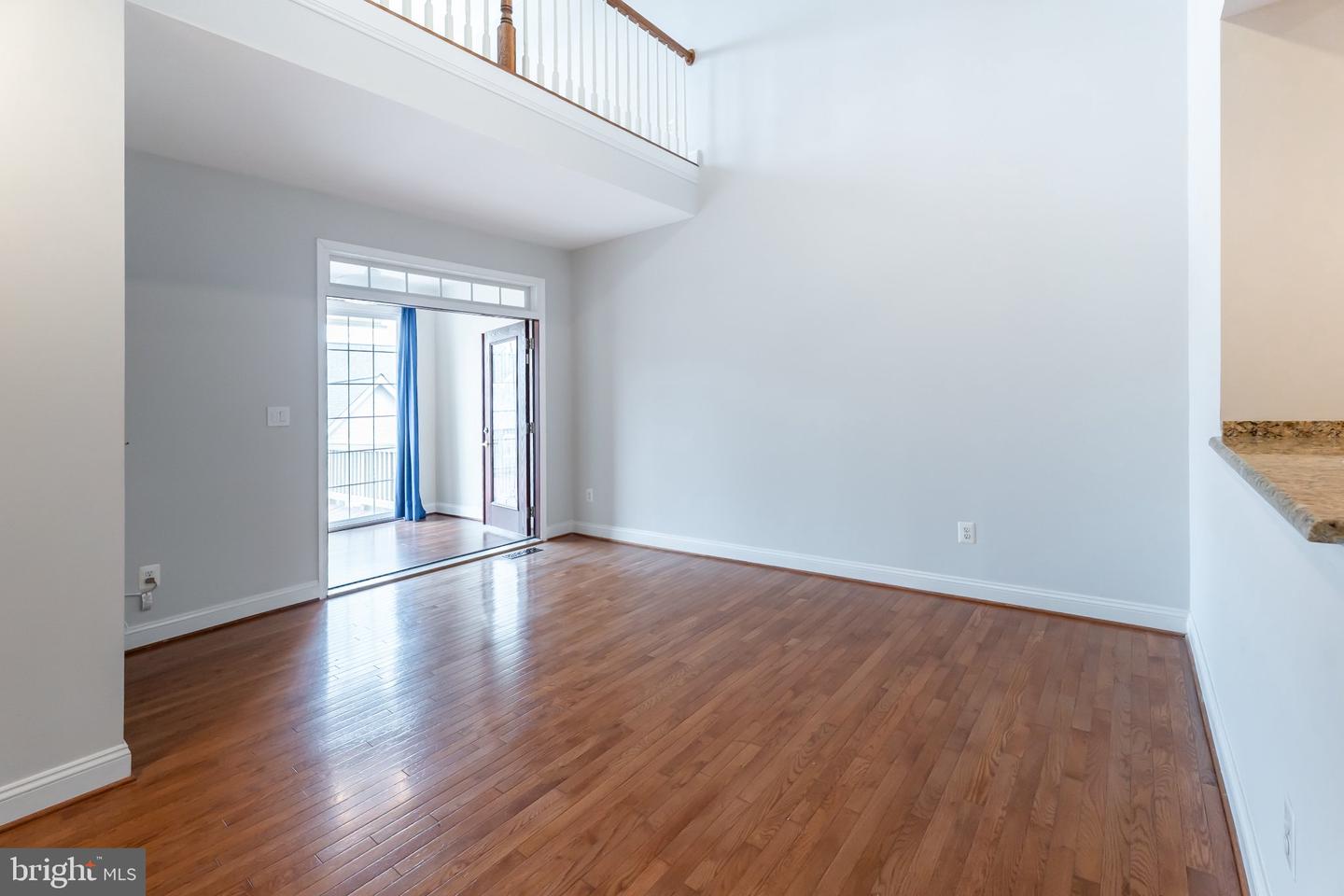 6912 Birkenhead Pl Property Photo 12