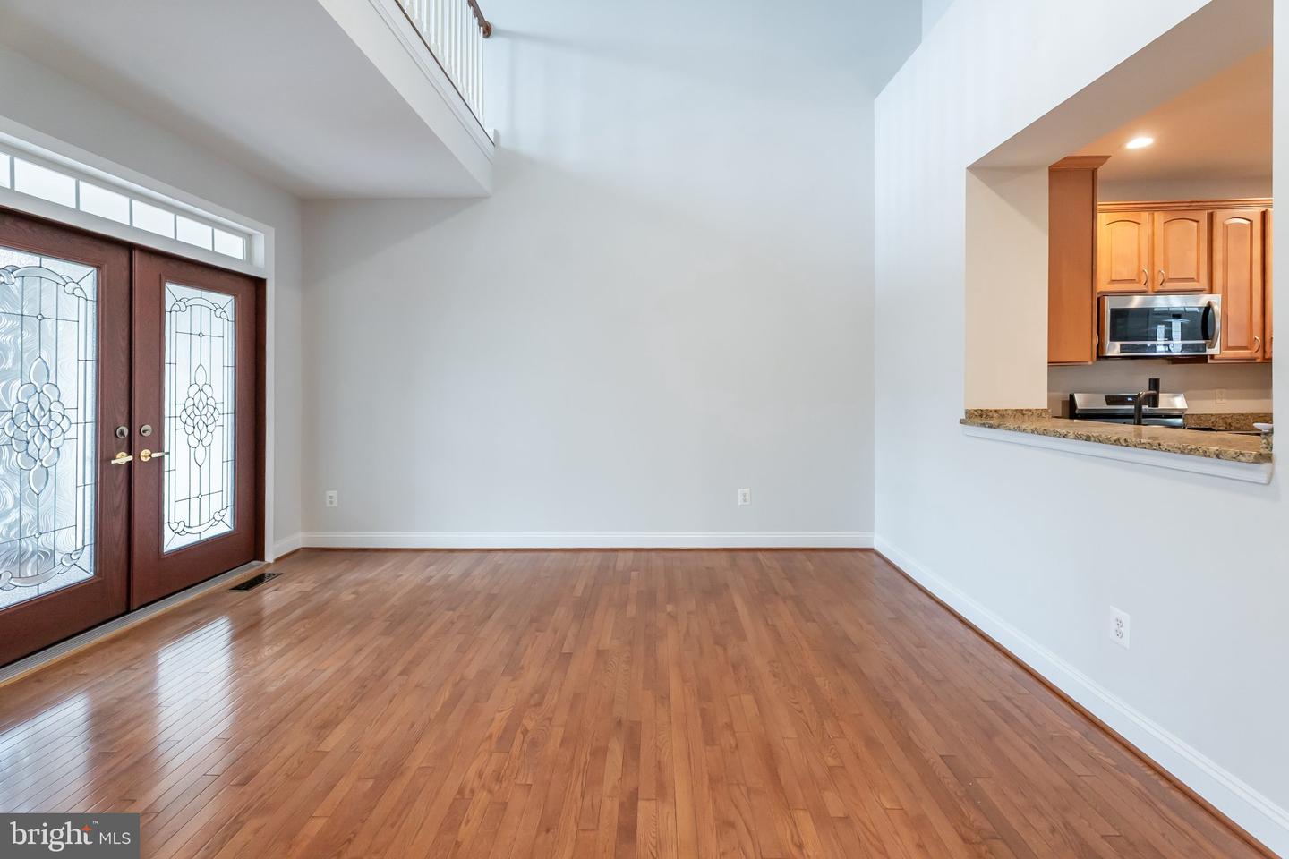 6912 Birkenhead Pl Property Photo 14