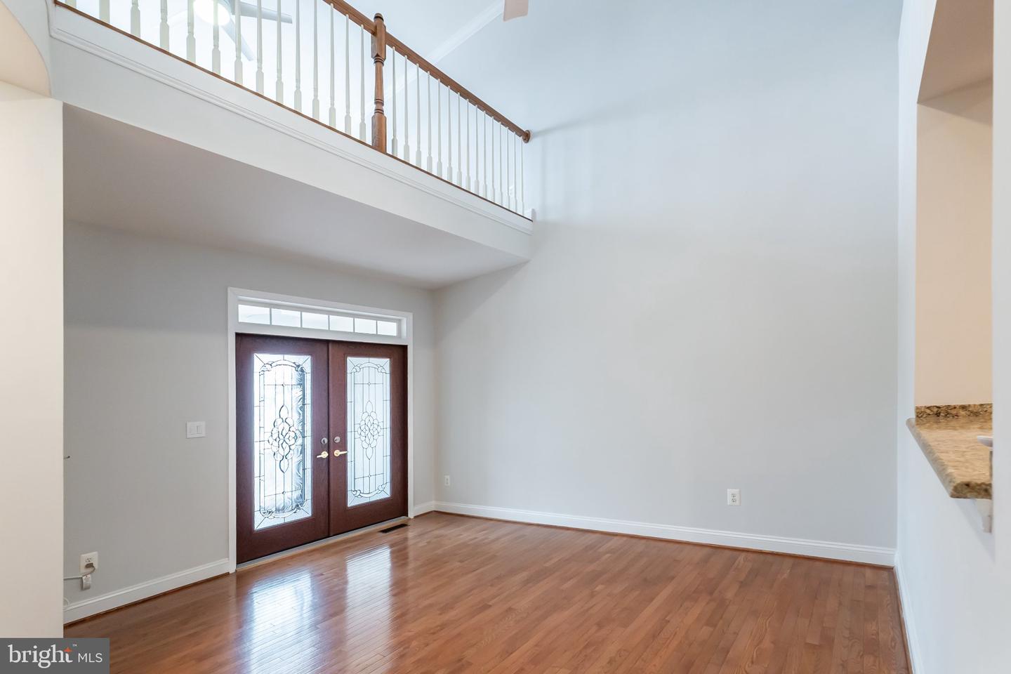 6912 Birkenhead Pl Property Photo 16