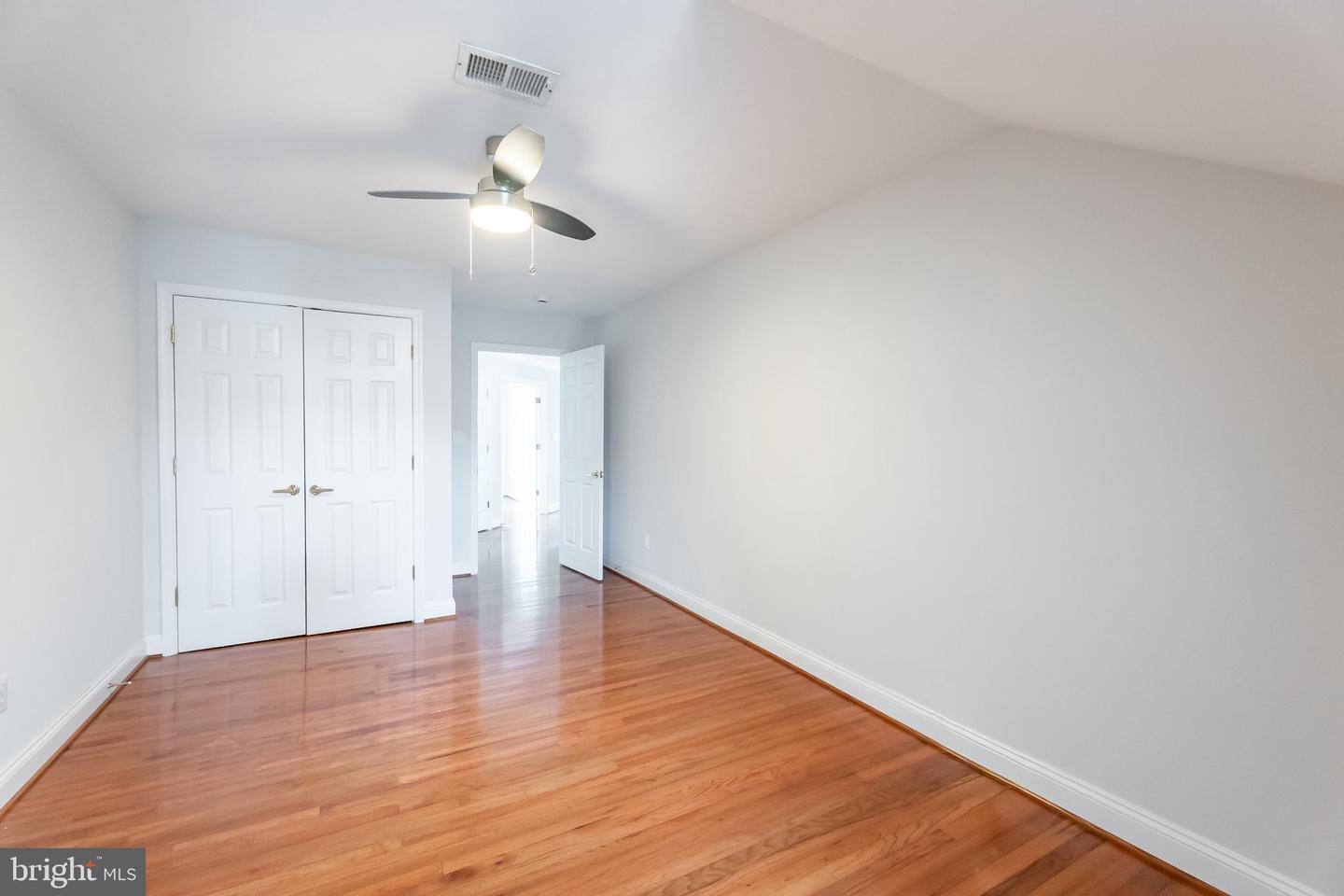 6912 Birkenhead Pl Property Photo 33