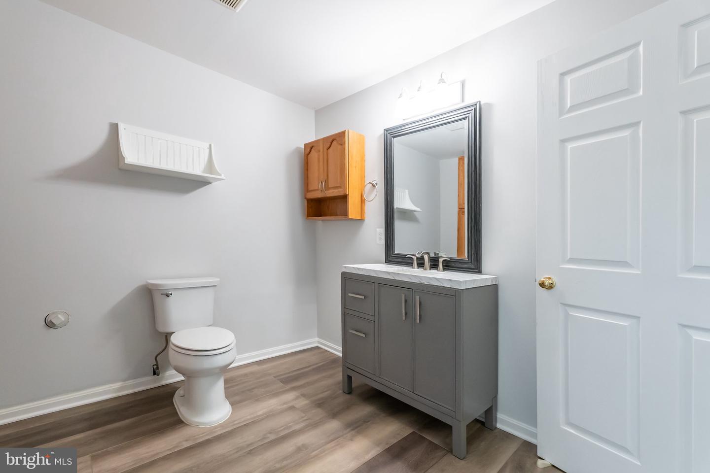 6912 Birkenhead Pl Property Photo 44