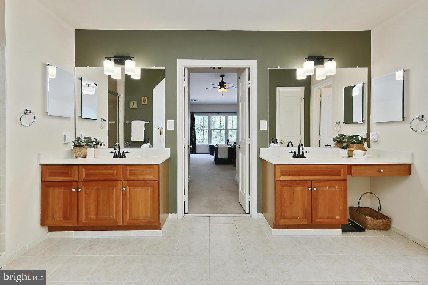 5749 Yewing Way Property Photo 37