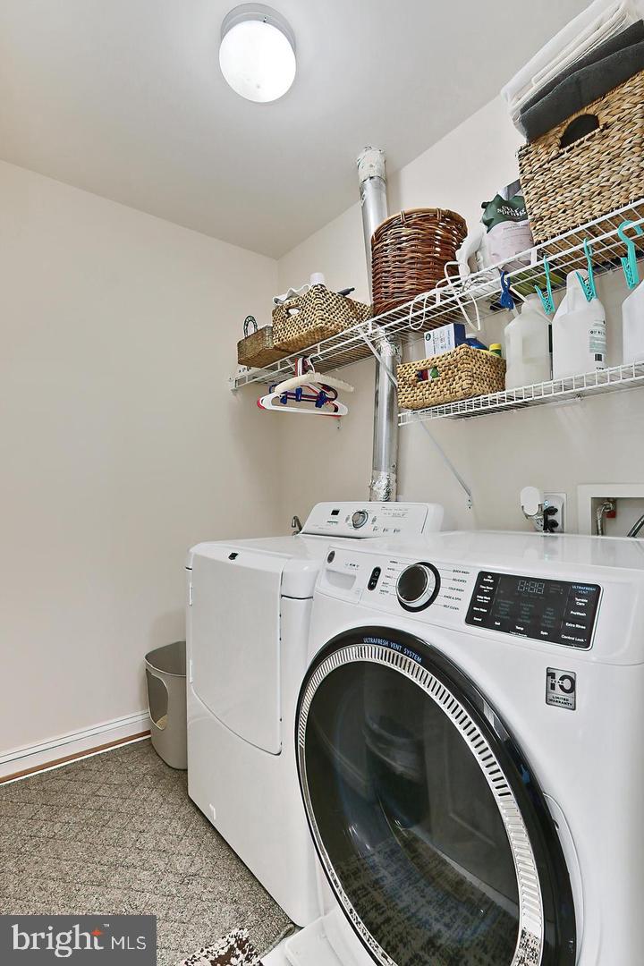 5749 Yewing Way Property Photo 45