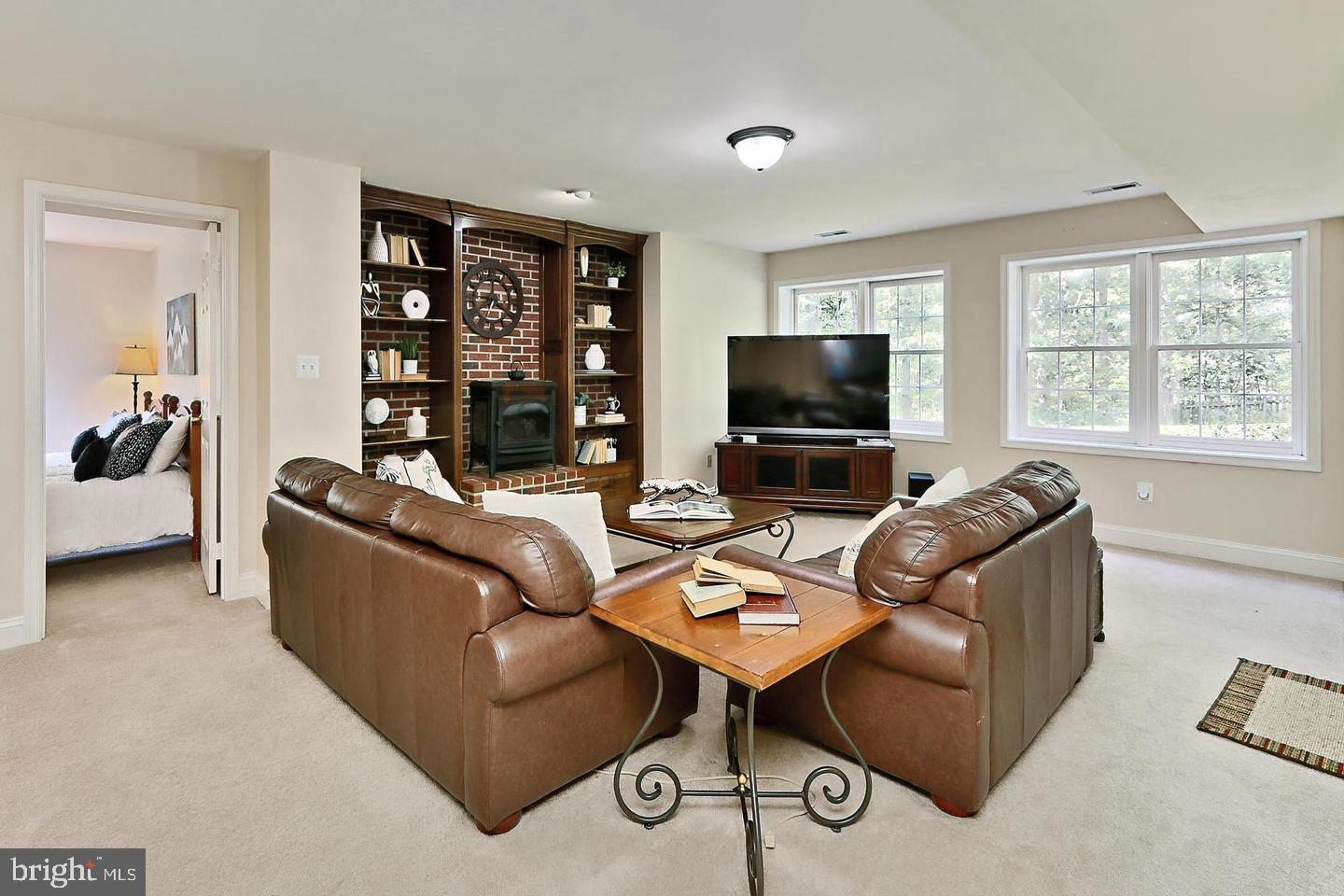 5749 Yewing Way Property Photo 51