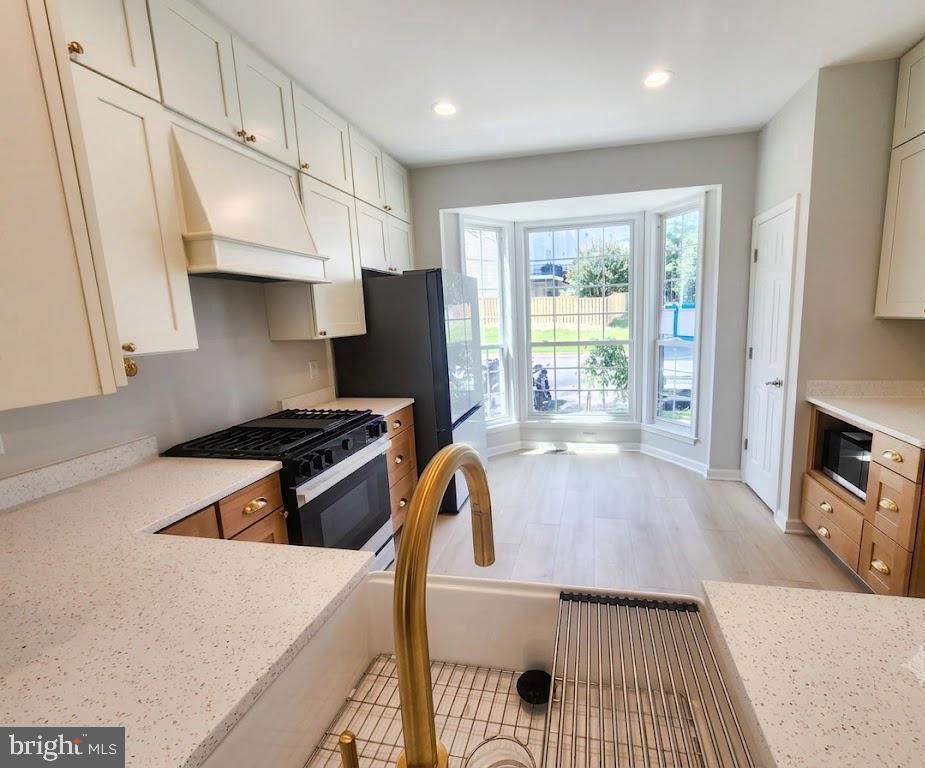 11739 Gascony Pl Property Photo 5