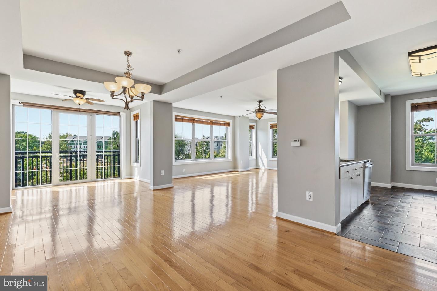 485 HARBOR SIDE ST #414 Property Photo 1