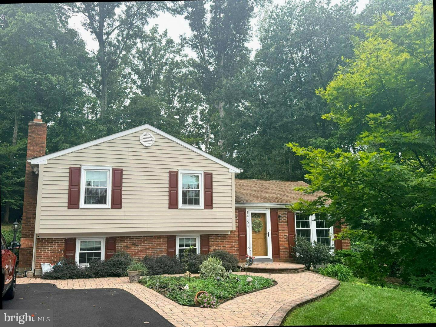 14424 Cotton Ln Property Photo 1