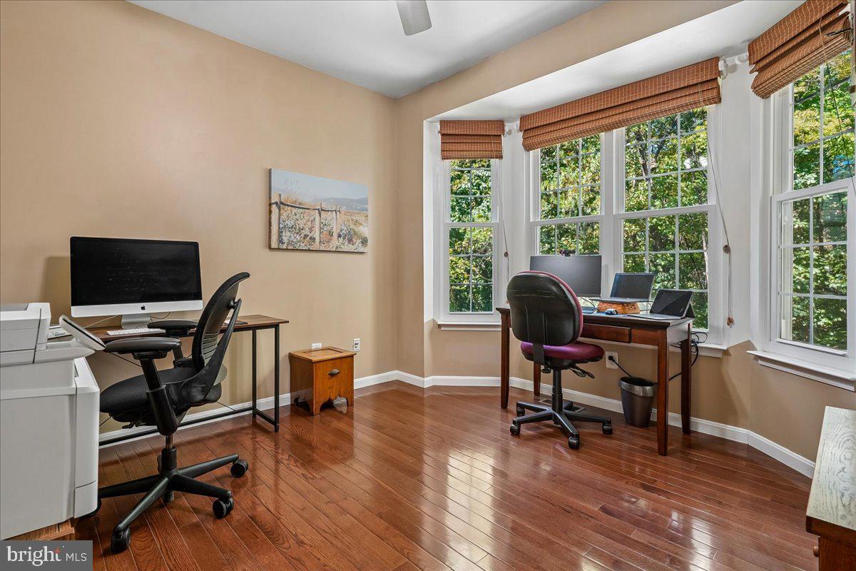 2900 Nicely Ct Property Photo 16