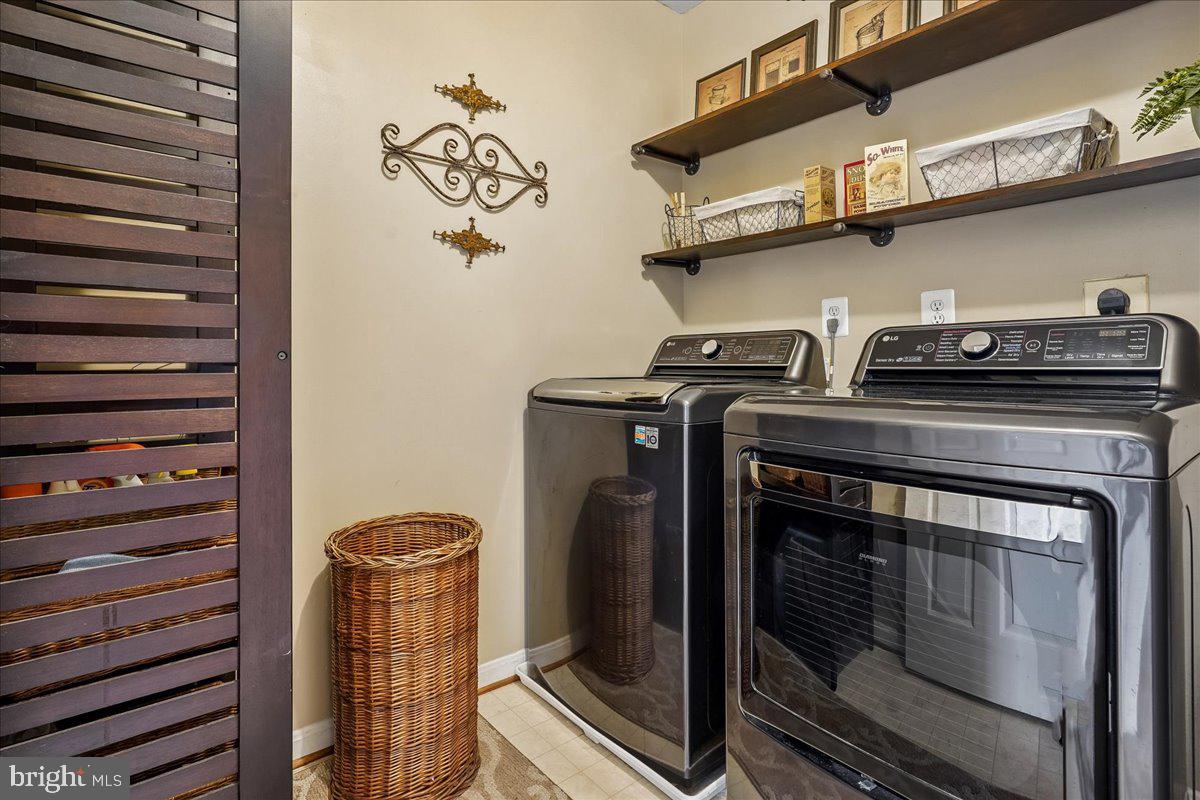 2900 Nicely Ct Property Photo 30