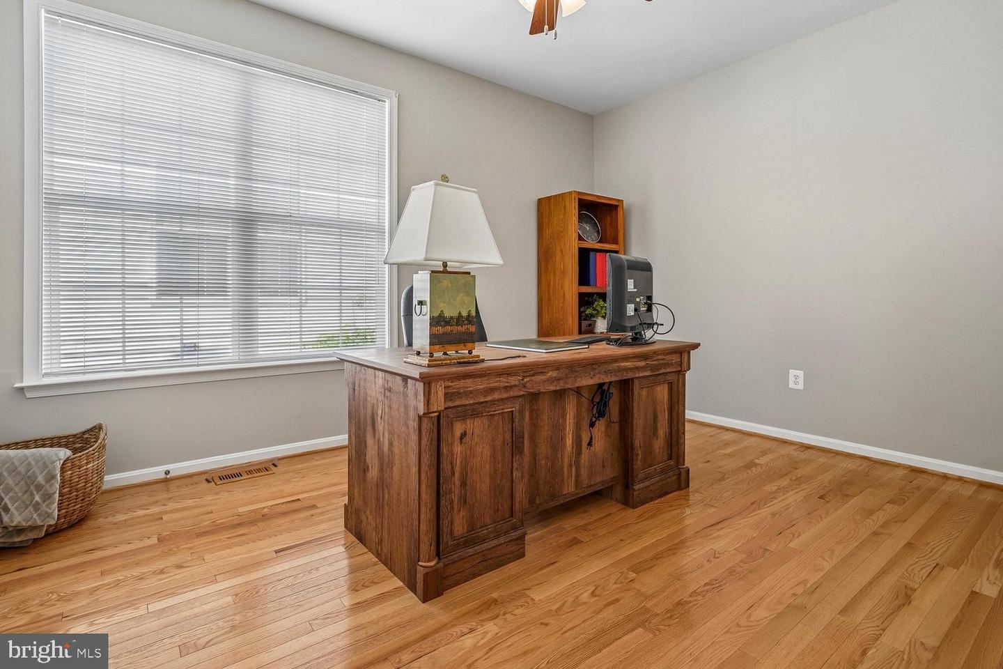 12840 Dunbarton Dr Property Photo 35