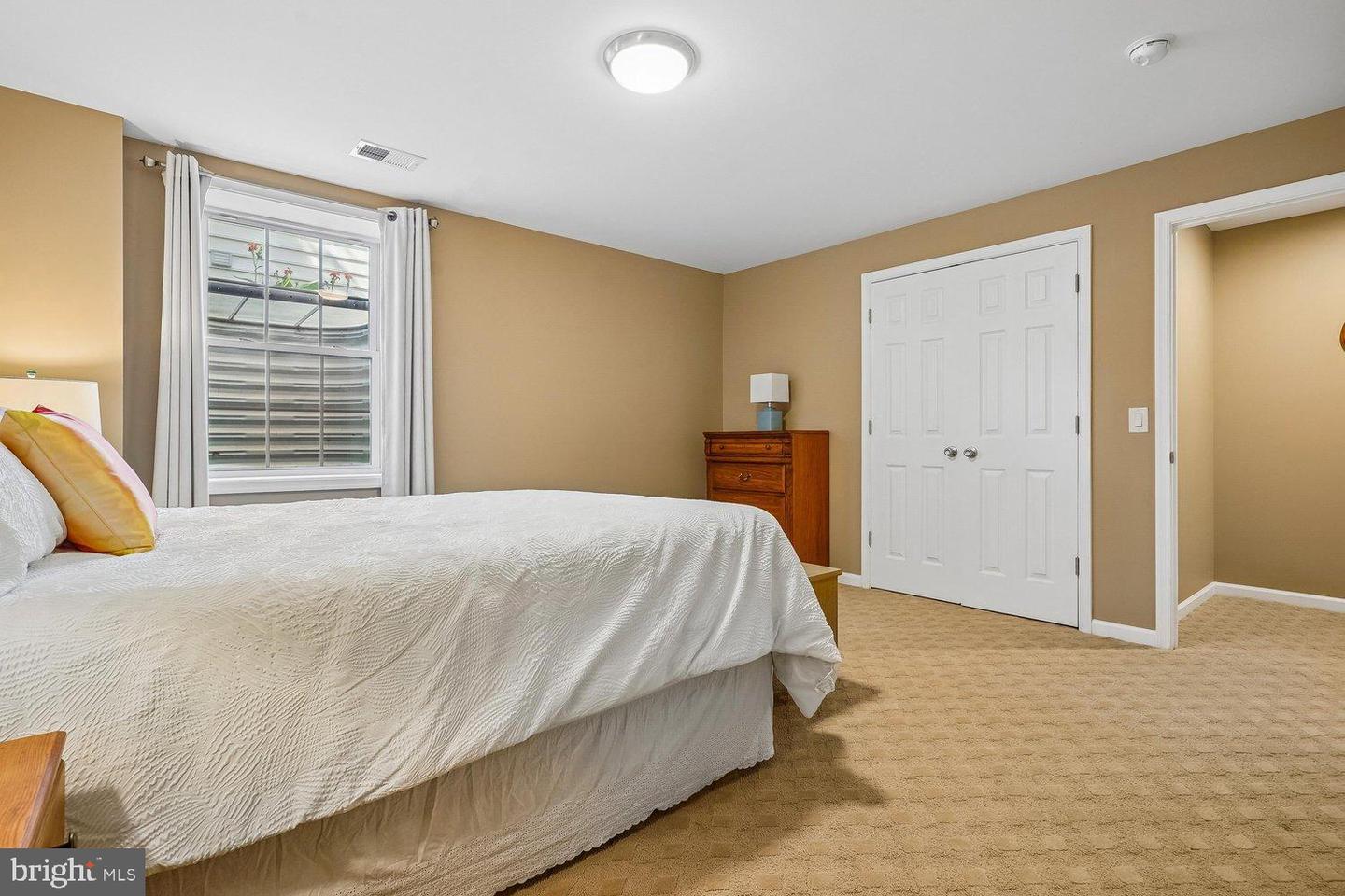 12840 Dunbarton Dr Property Photo 53