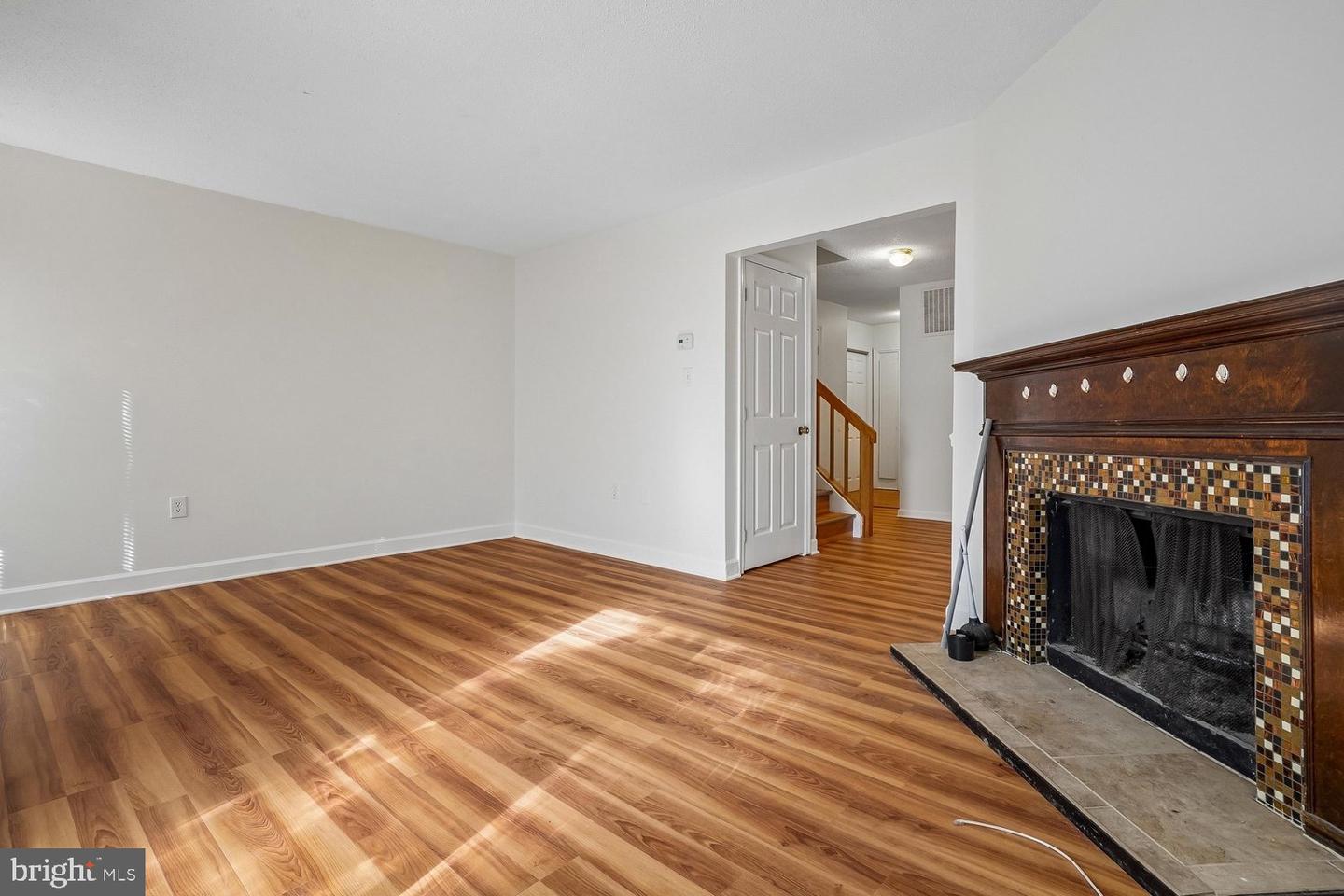 15285 Flintlock Ter Property Photo 6