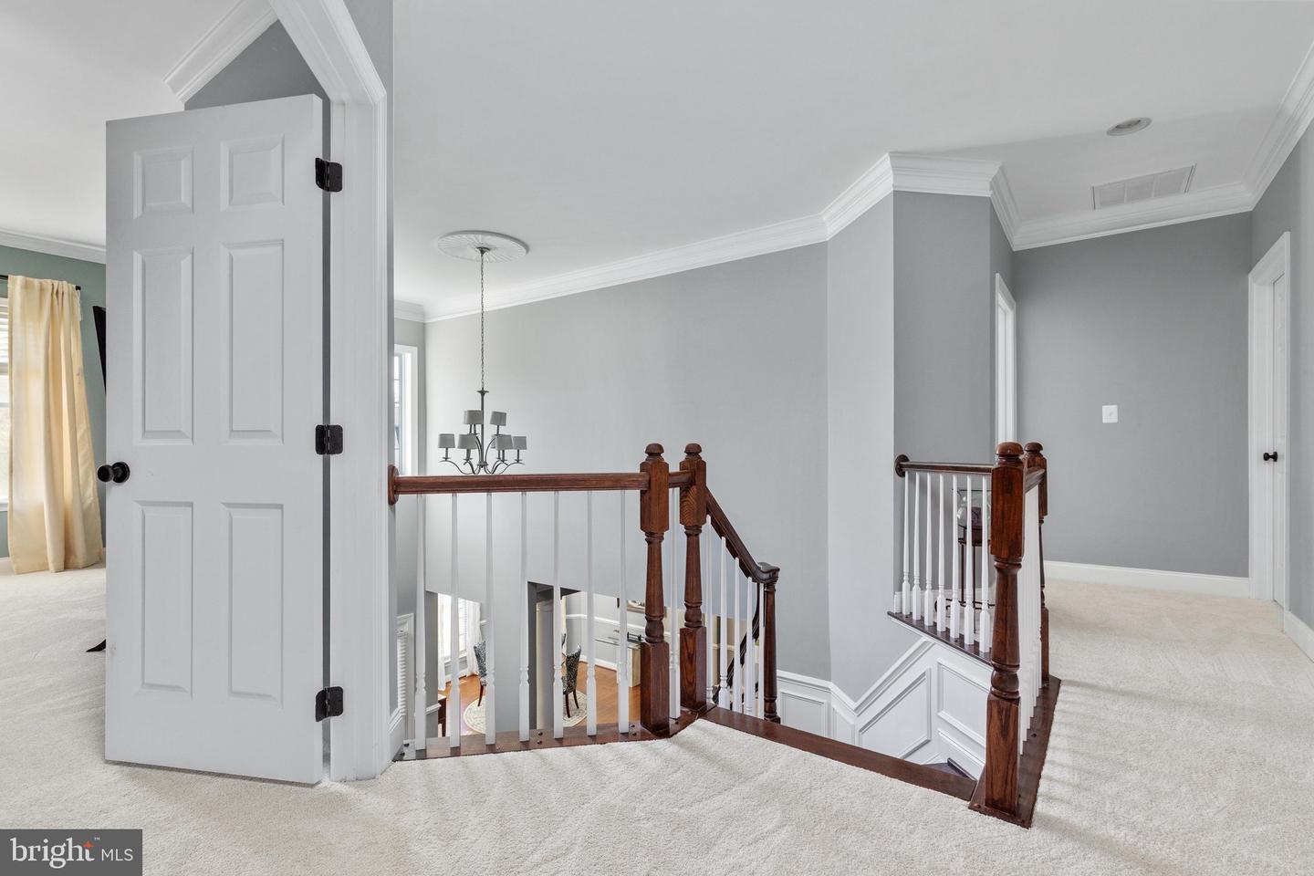 5813 Waterloo Bridge Cir Property Photo 17
