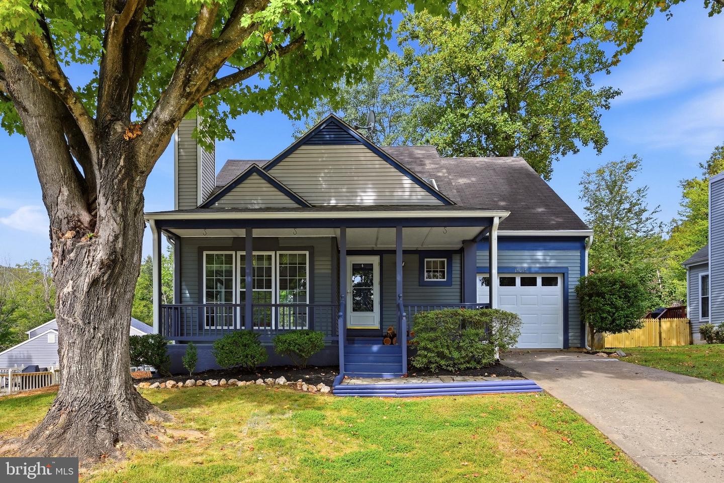 15045 Holleyside Dr Property Photo 1