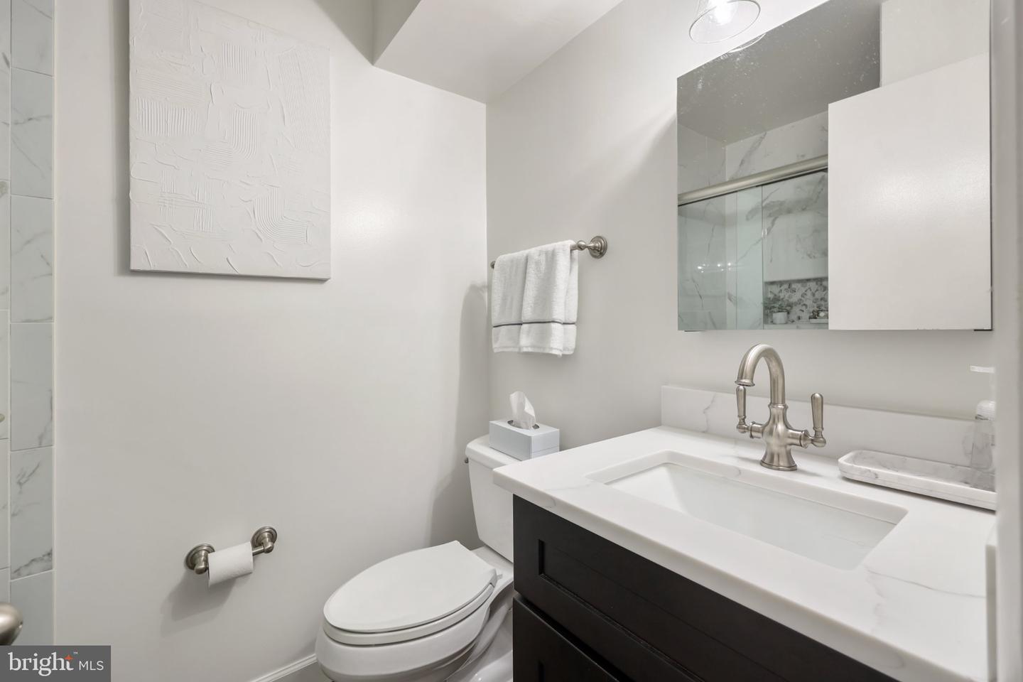 5570 Saint Charles Dr Property Photo 17
