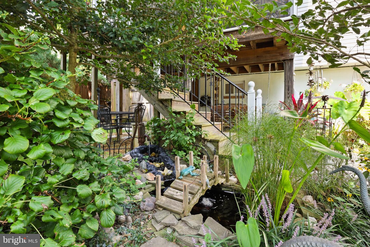 5570 Saint Charles Dr Property Photo 41
