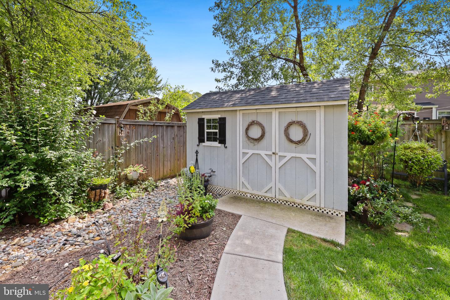 5570 Saint Charles Dr Property Photo 46