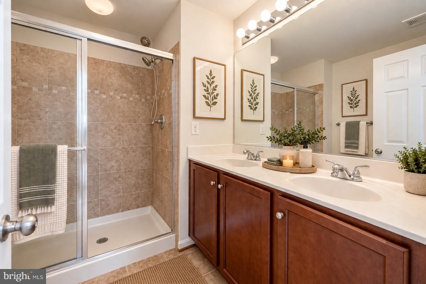 15655 John Diskin Cir Property Photo 8