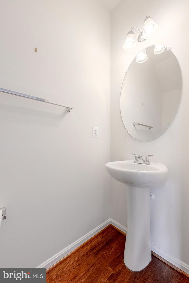 15655 John Diskin Cir Property Photo 26
