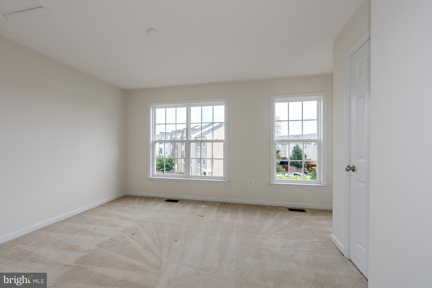 15655 John Diskin Cir Property Photo 31