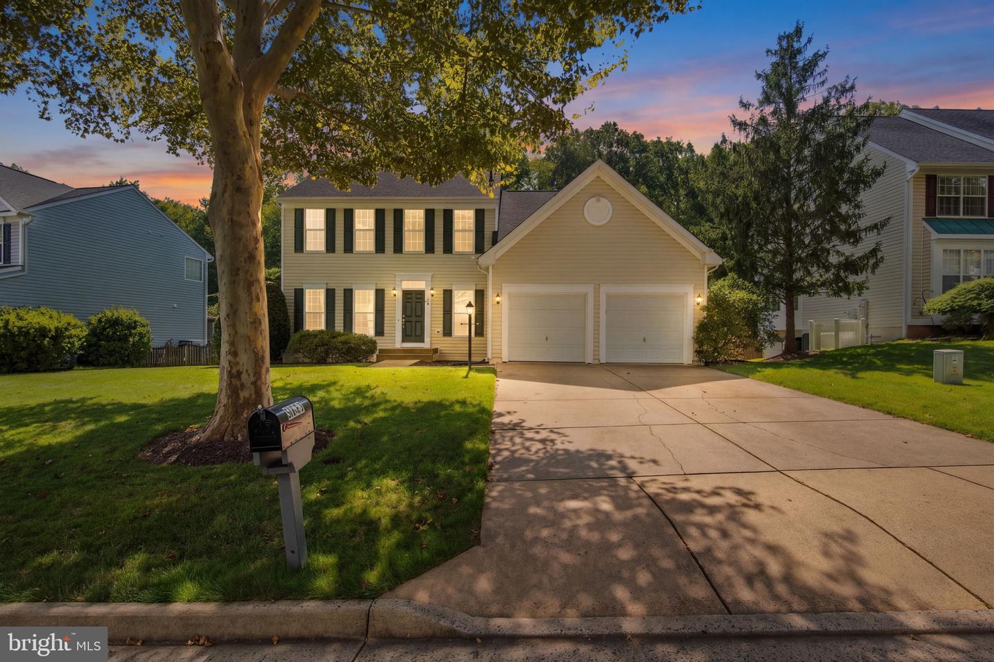 5885 Fincastle Dr Property Photo 1