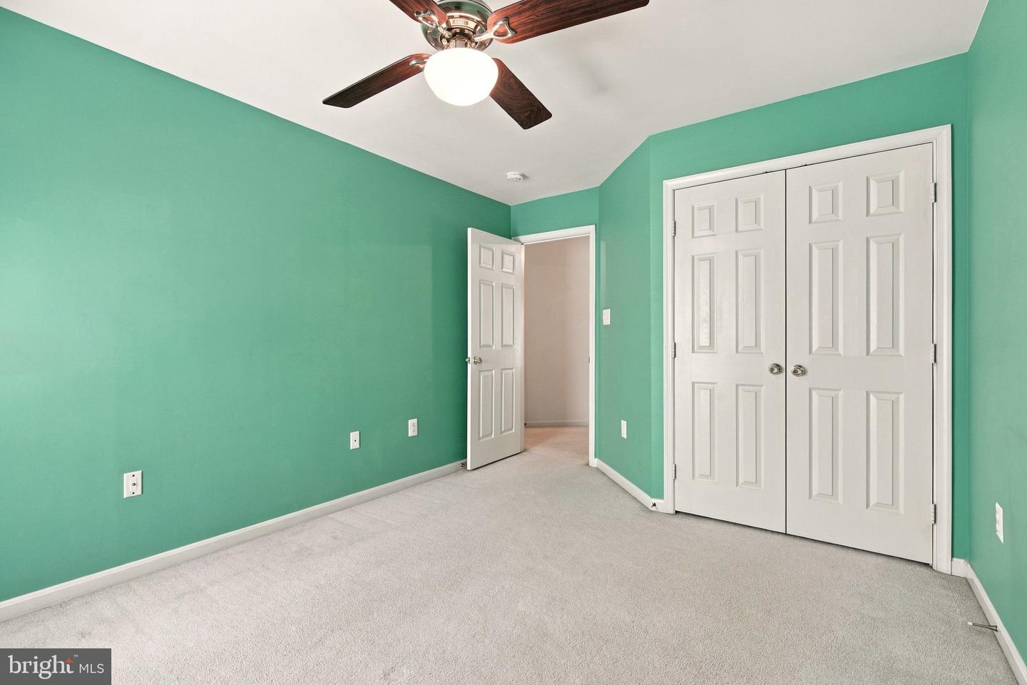 5885 Fincastle Dr Property Photo 33