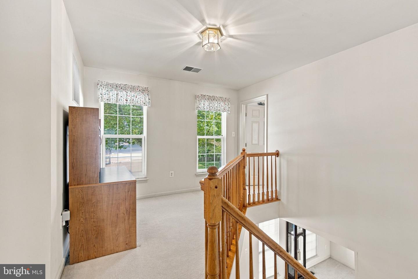 5885 Fincastle Dr Property Photo 39
