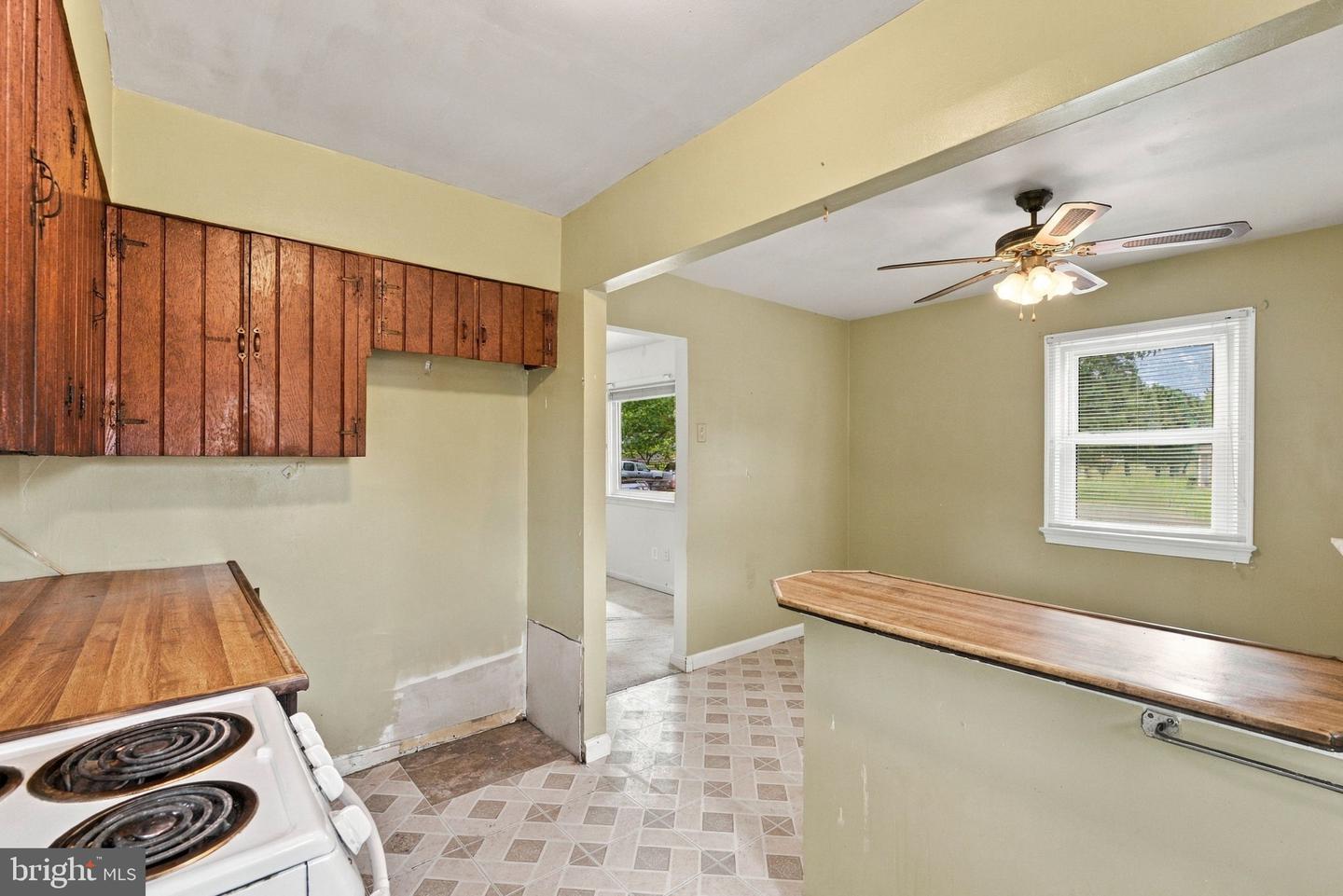 8928 June St Property Photo 18