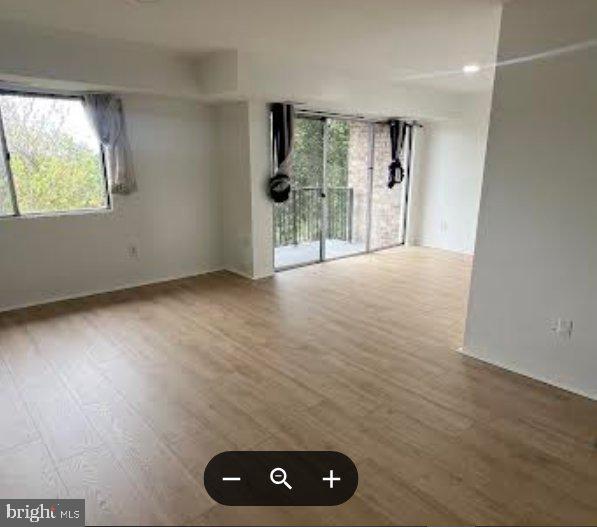 12701 Lotte Dr #303 Property Photo 3