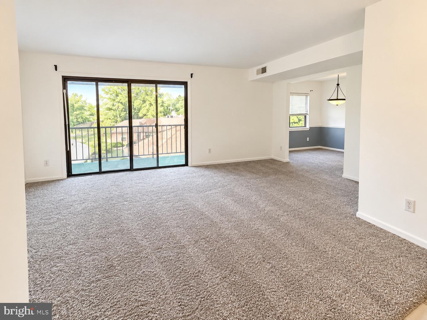 10622 Provincial Dr ##f Property Photo 3