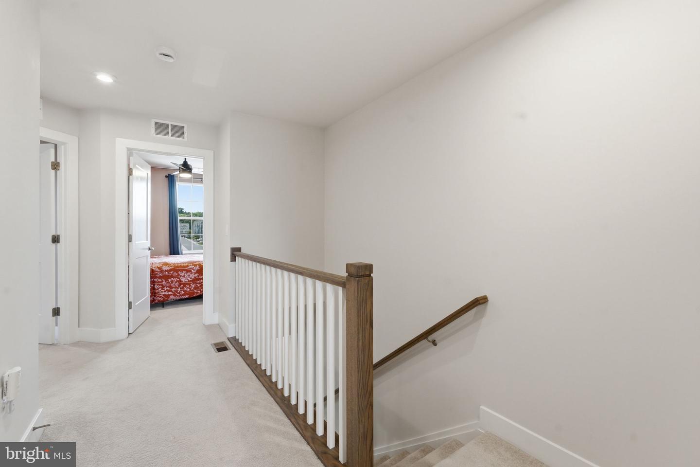 8784 Kensington Church St Property Photo 42