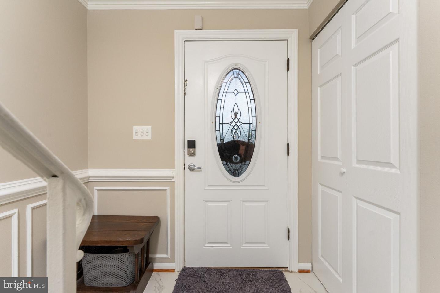 10059 Irongate Way Property Photo 3