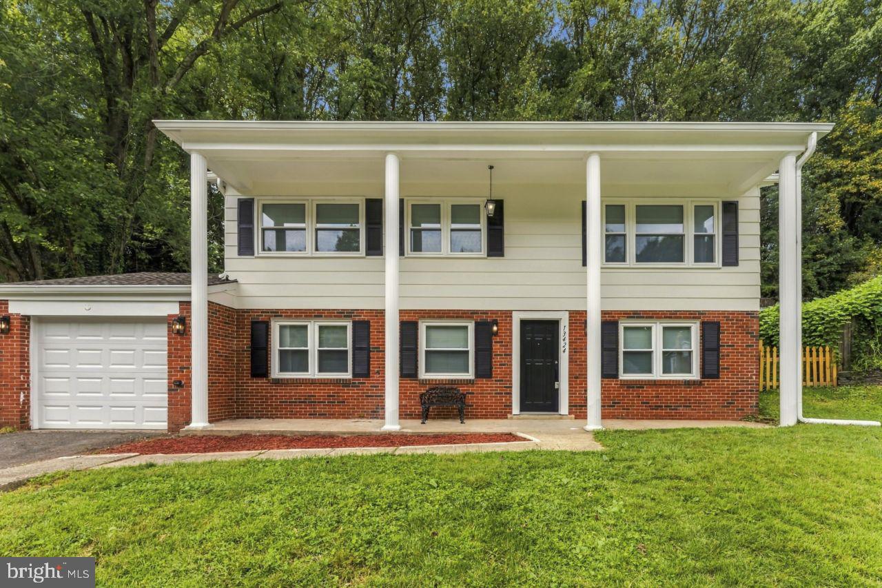 13424 KINGSMAN RD Property Photo 1