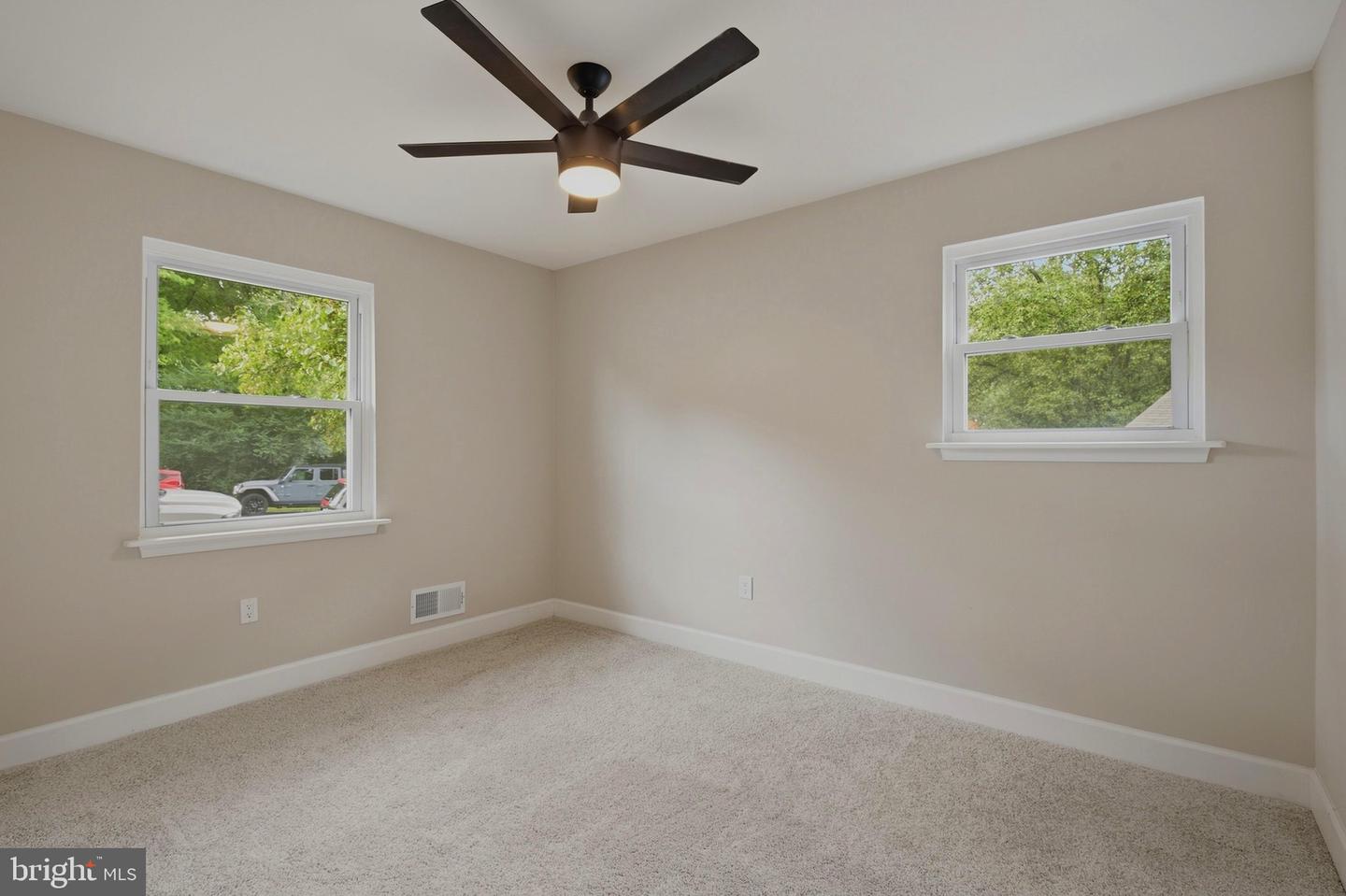 12615 Valleywood Dr Property Photo 15