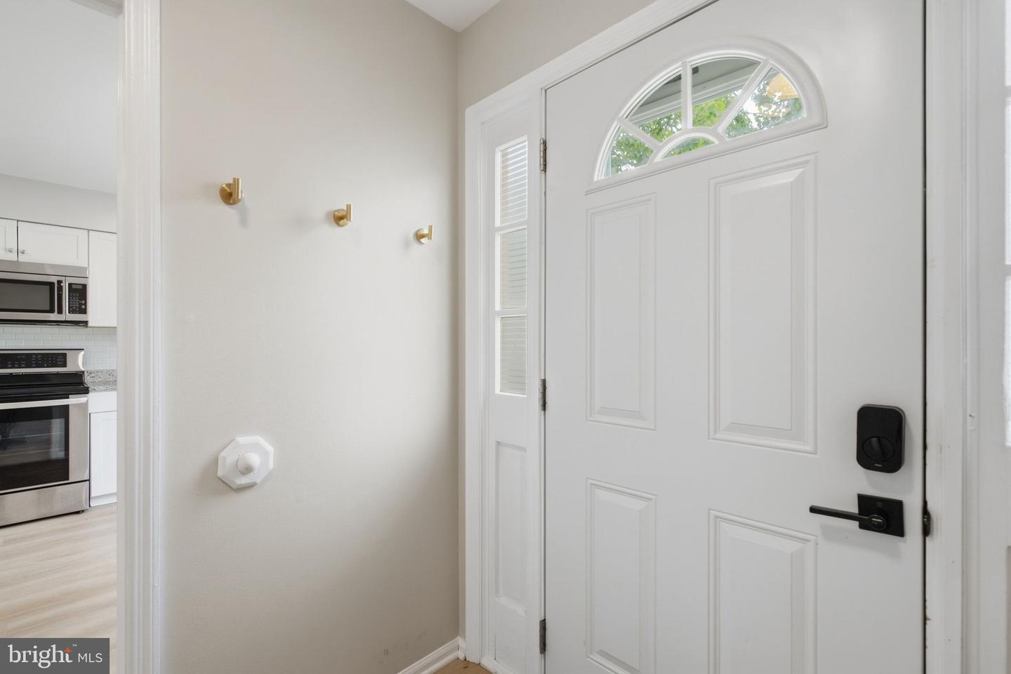 12120 Stoneford Dr Property Photo 4