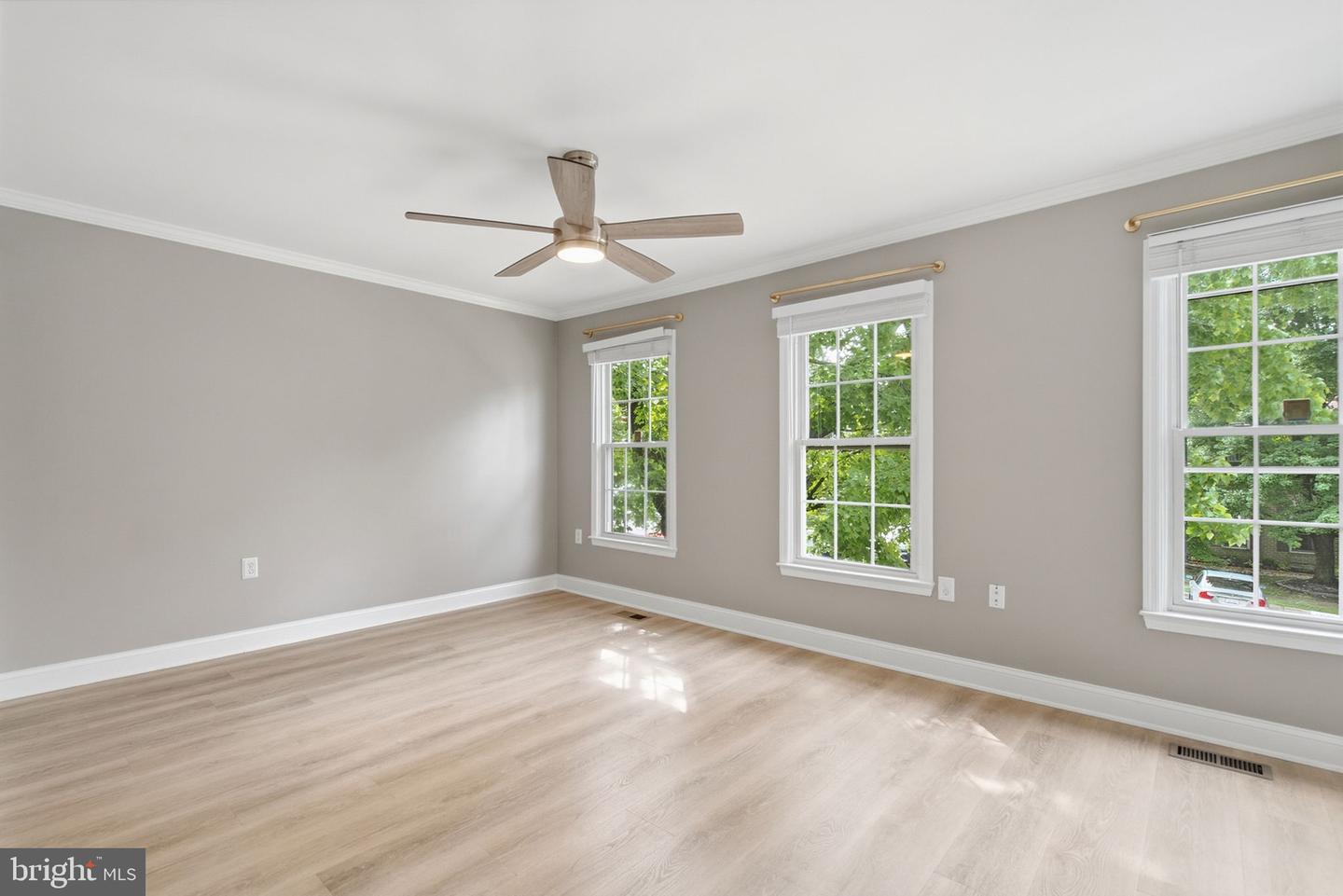 12120 Stoneford Dr Property Photo 17
