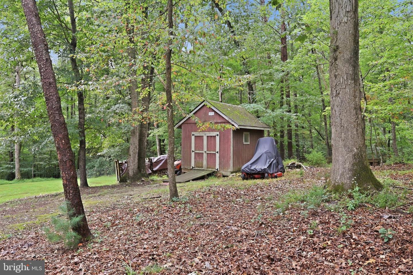 6445 Steeple Chase Ln Property Photo 36