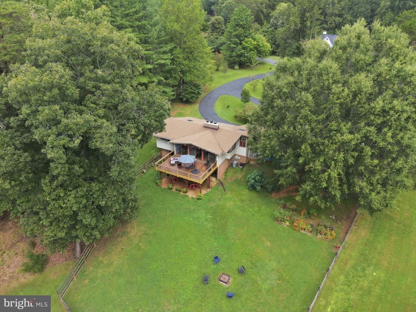 6445 Steeple Chase Ln Property Photo 41