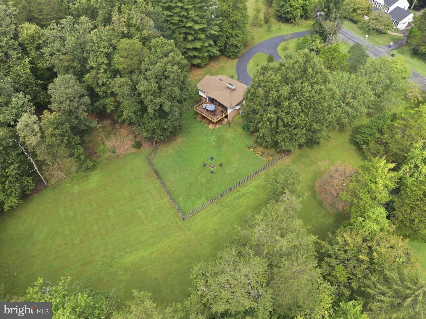 6445 Steeple Chase Ln Property Photo 44