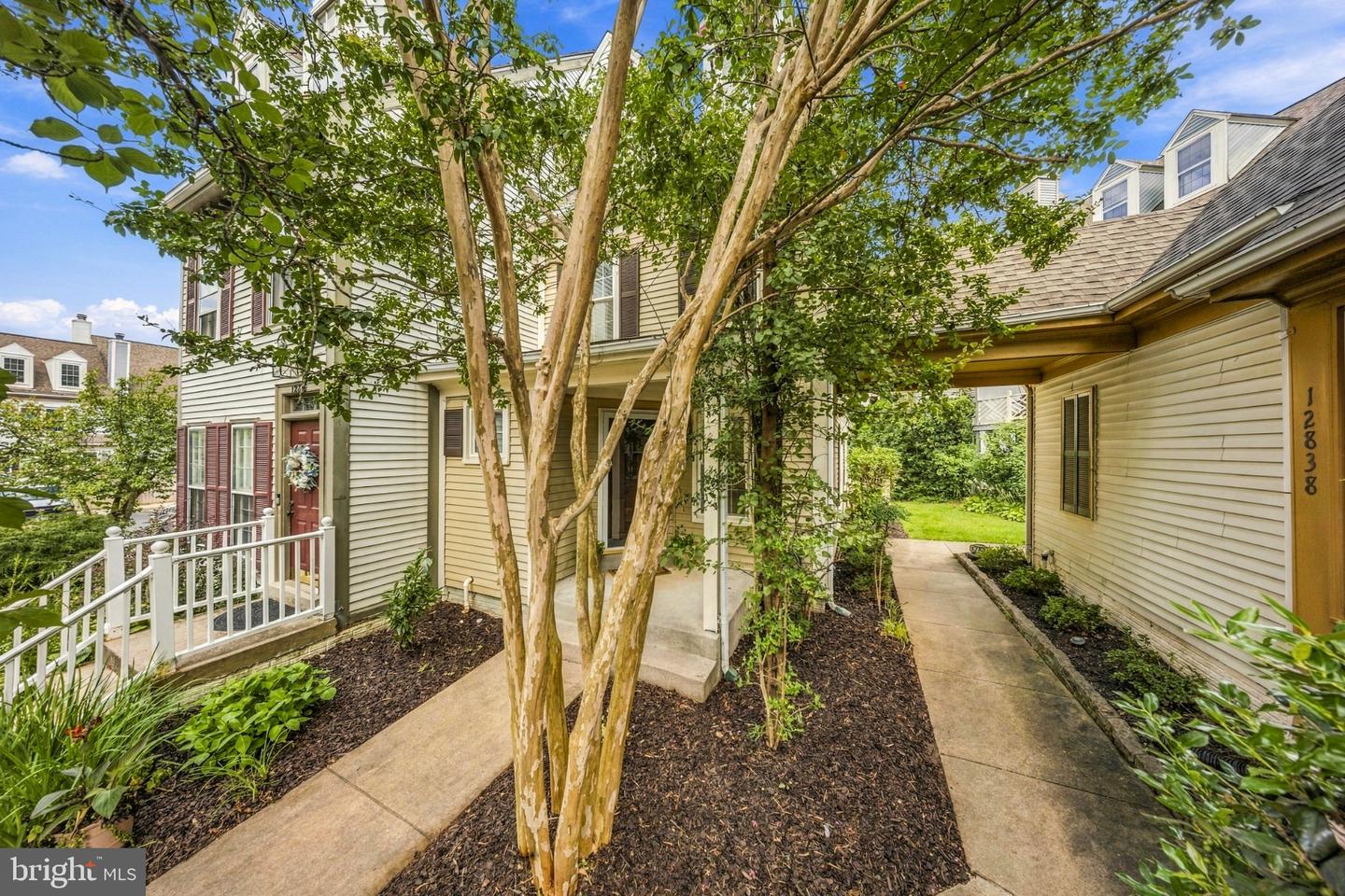 12840 Mill Brook Ct Property Photo 2
