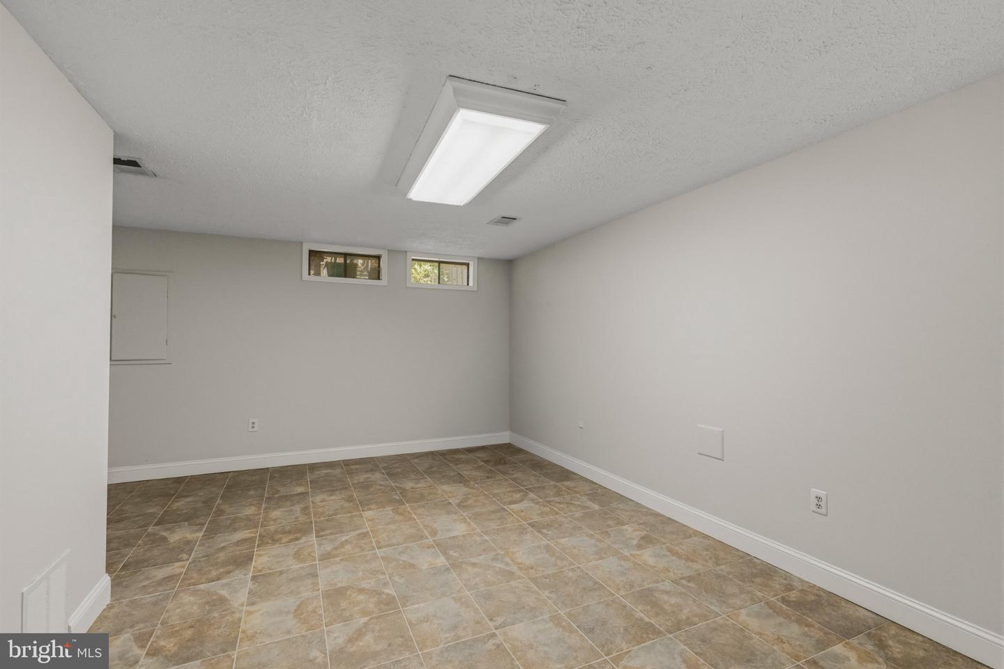 12840 Mill Brook Ct Property Photo 30