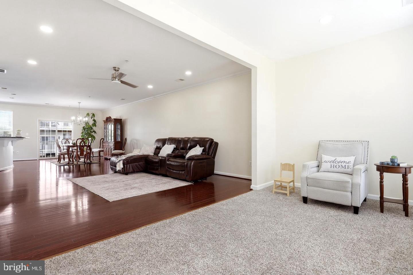 7931 Crescent Park Dr Property Photo 6