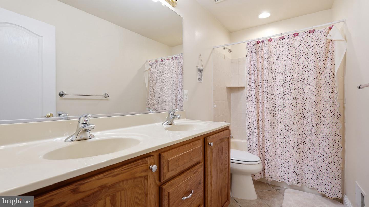 VAPW2130422 Property Photo 27