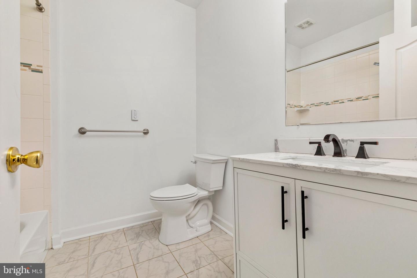 7235 Token Valley Rd Property Photo 17